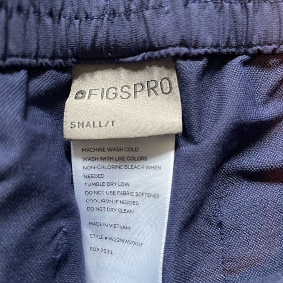 FIGS pro navy blue pants - Picture 3 of 13